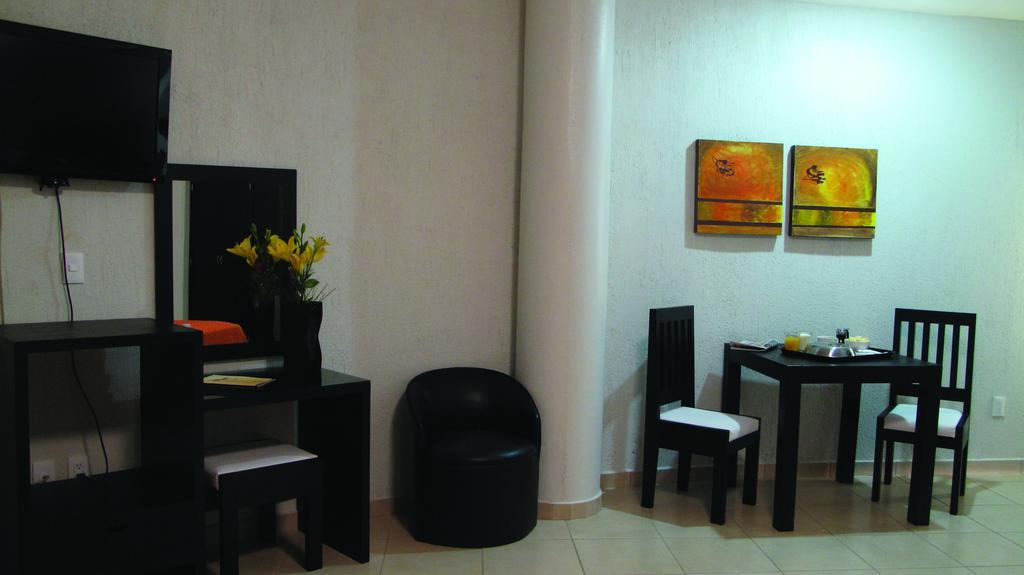 Hotel Rs Suites Tuxtla Gutiérrez Eksteriør bilde
