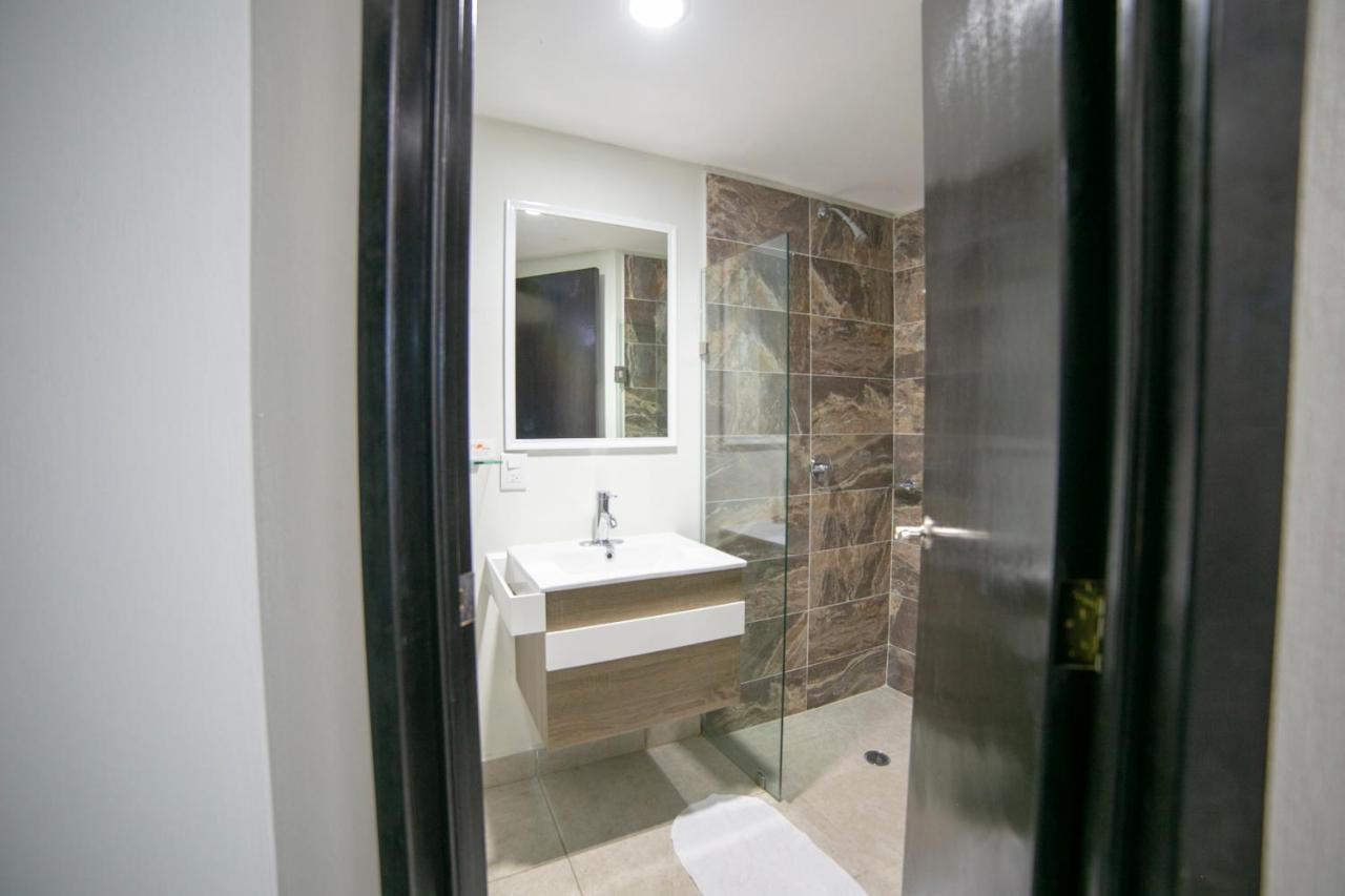 Hotel Rs Suites Tuxtla Gutiérrez Eksteriør bilde